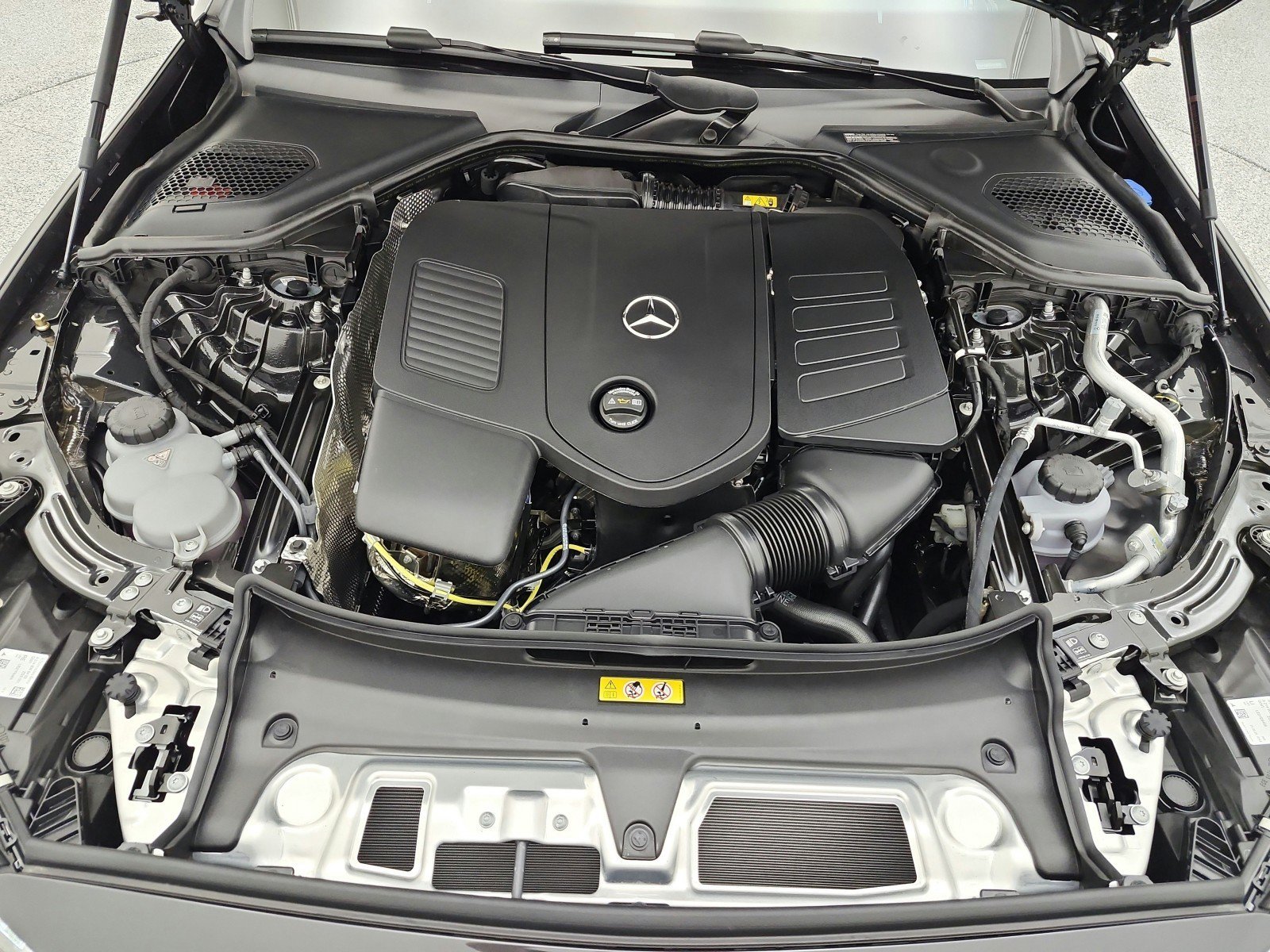 New 2026 Graphite Grey Metallic Mercedes-Benz E 350 RWD Sedan image 27