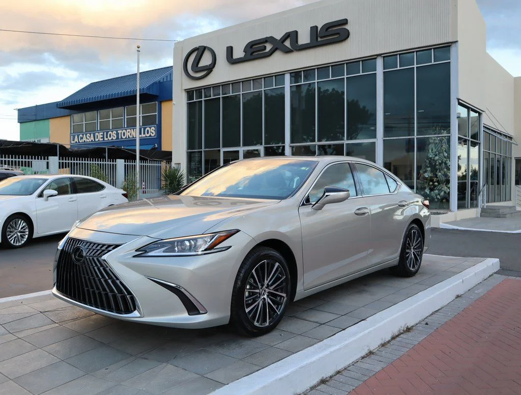 Used 2025 Beige Lexus 350 image 47