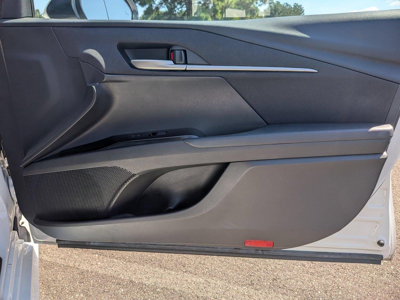 Used 2025  TOYOTA  image 35