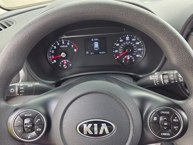 Used 2021 Orange Kia S image 22
