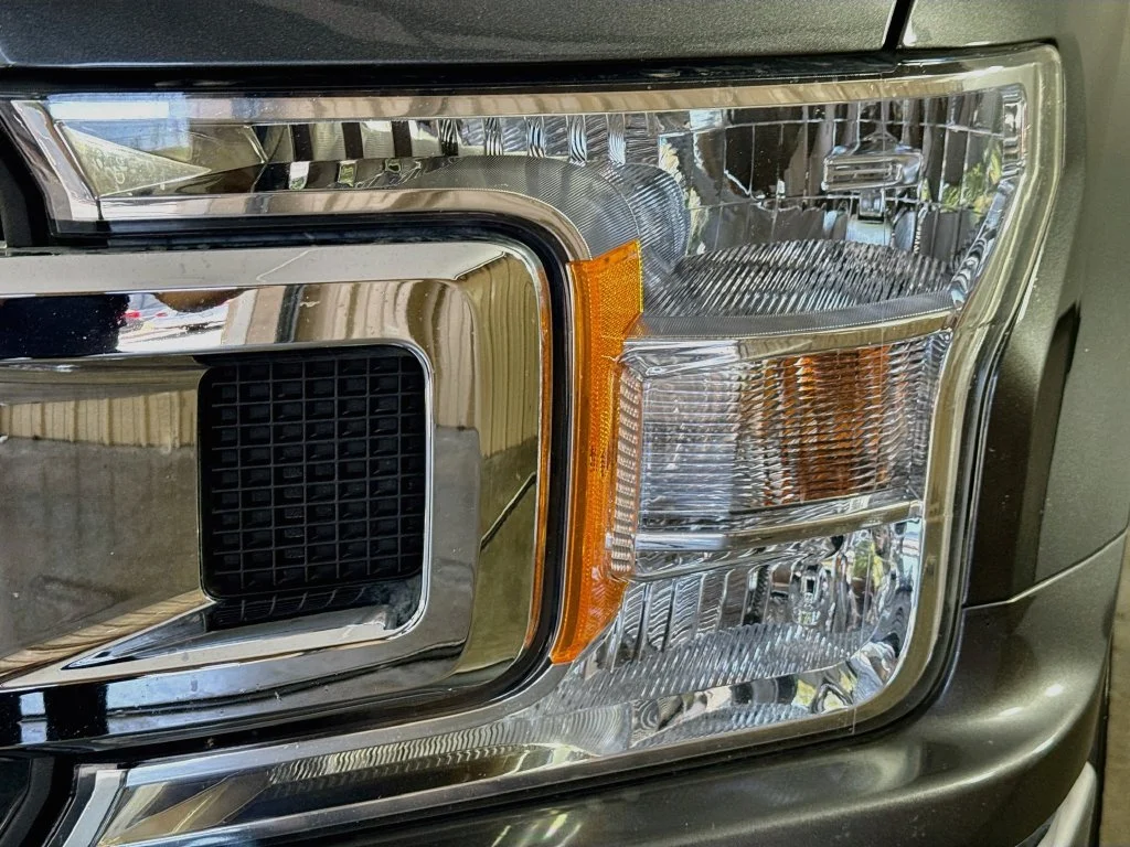 Used 2019 Gray Ford XLT image 36