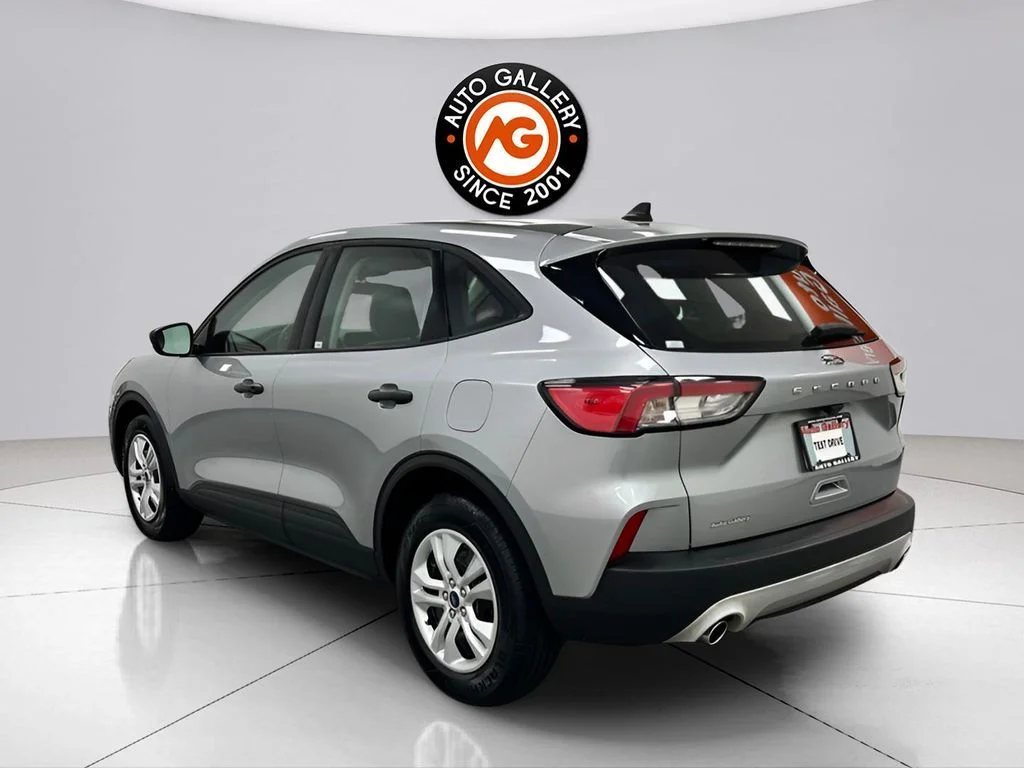 2021 Ford Escape S - Photo 10