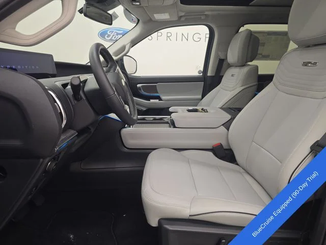 New 2026 Agate Black Metallic Ford MAX Platinum® image 32