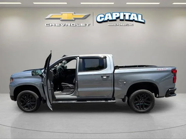 Used 2024 Sterling Gray Metallic Chevrolet Custom Trail Boss image 9