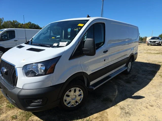 Used 2025 White Ford Base image 8