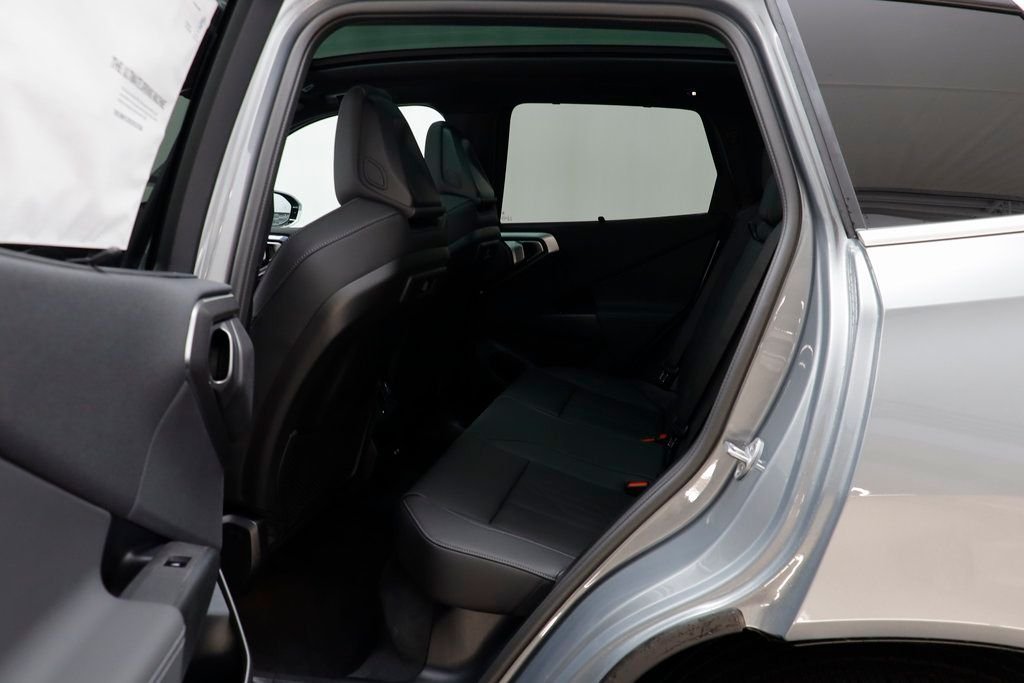 2026 BMW X3 30 - Photo 14