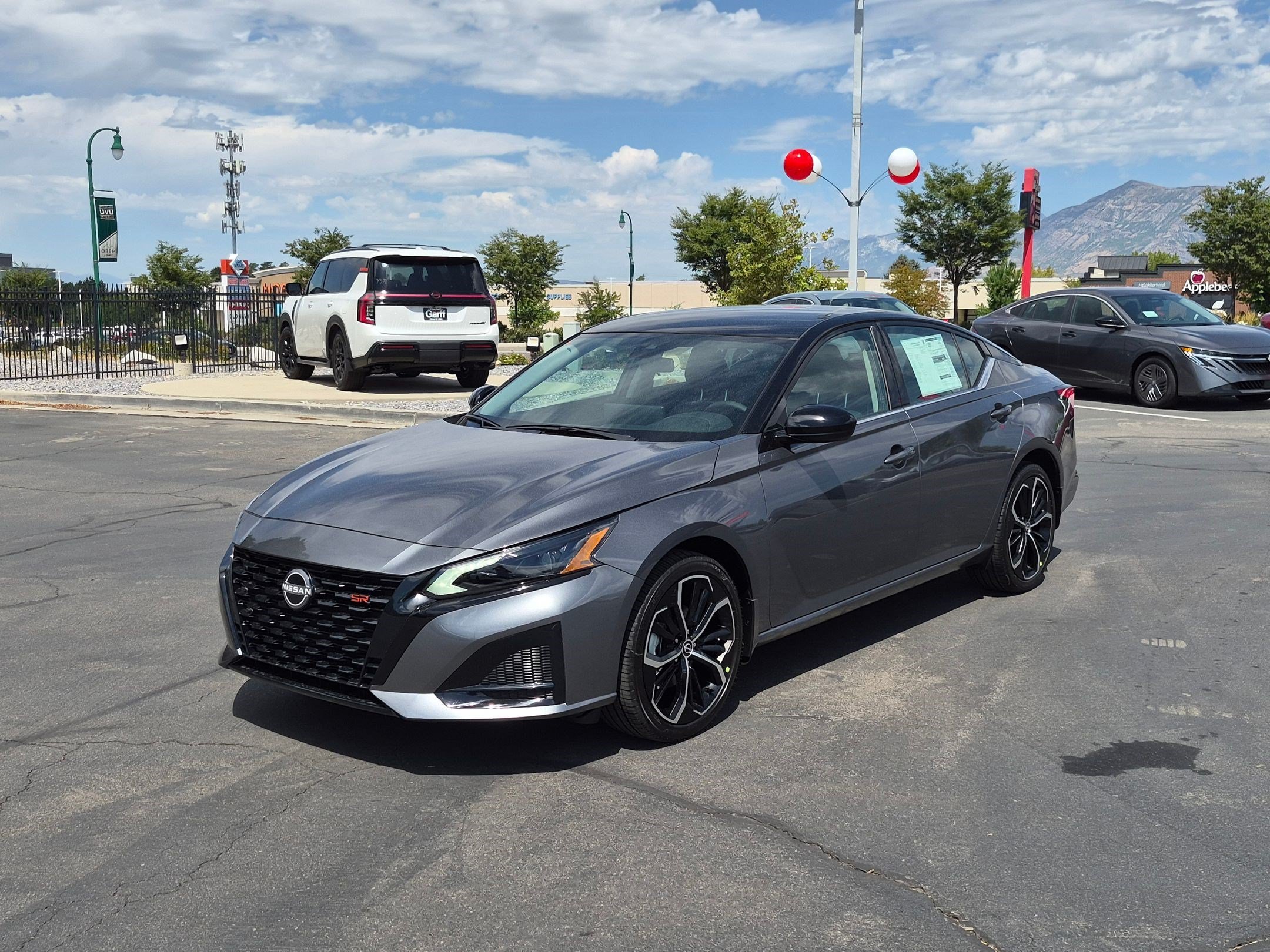 New 2026 Gun Metallic / Super Black Two-tone Nissan SR image 8