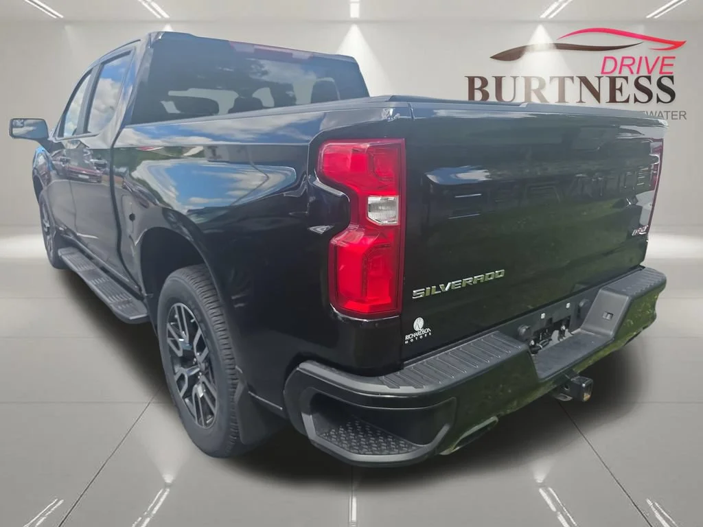 Certified Used 2020 BLACK Chevrolet RST image 4