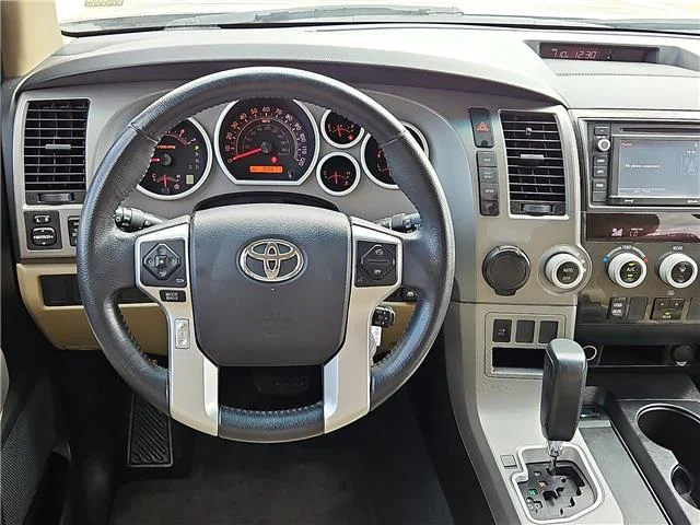 Used 2017 Pyrite Mica Toyota SR5 4x2 image 9