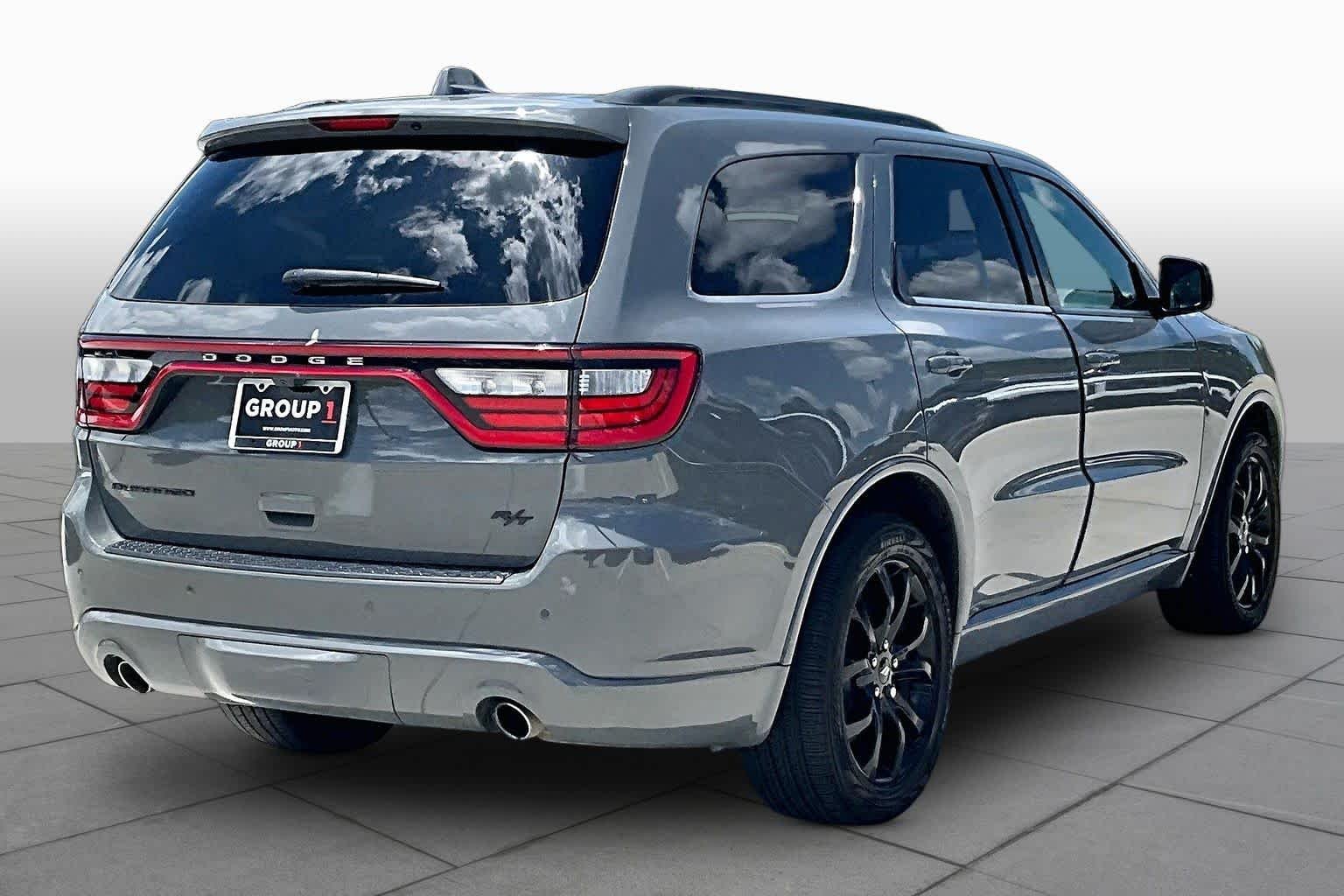 Used 2019 Destroyer Gray Clearcoat Dodge R/T image 12