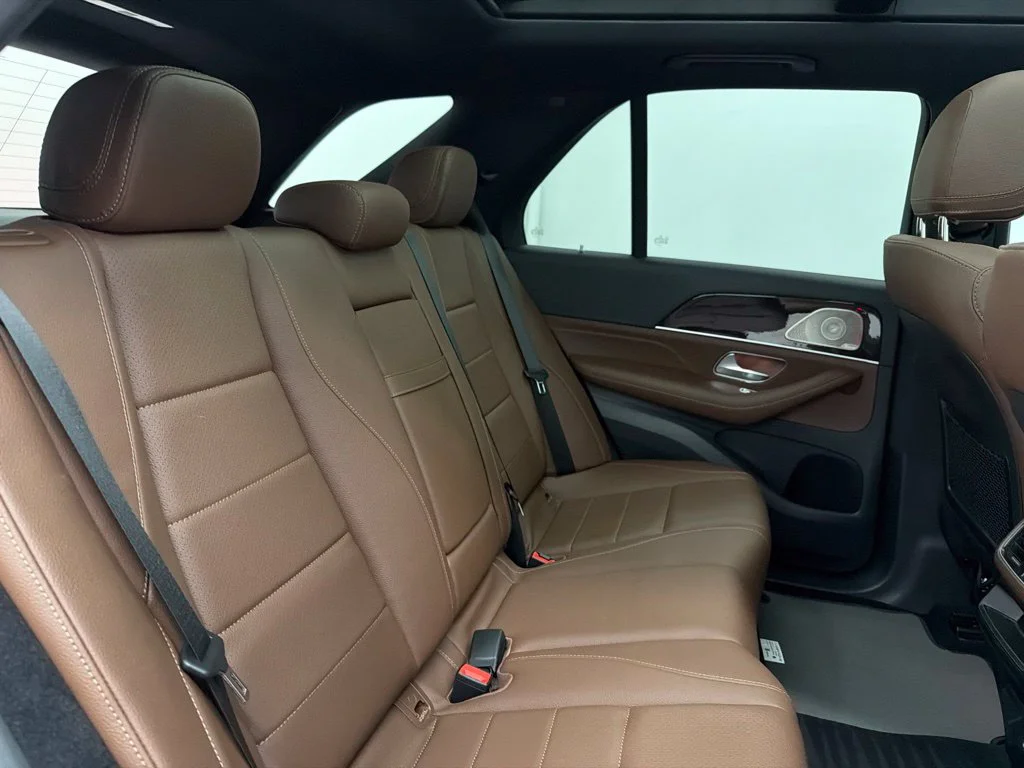 Certified Used 2025 White Mercedes-Benz GLE 350 image 30