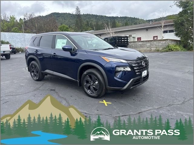 2026 Nissan Rogue SV AWD's photo