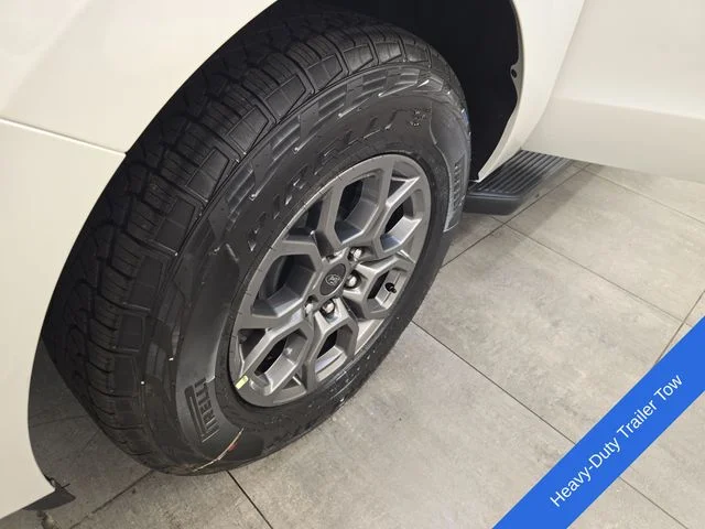 New 2027 Star White Metallic Tri-Coat Ford Active image 47