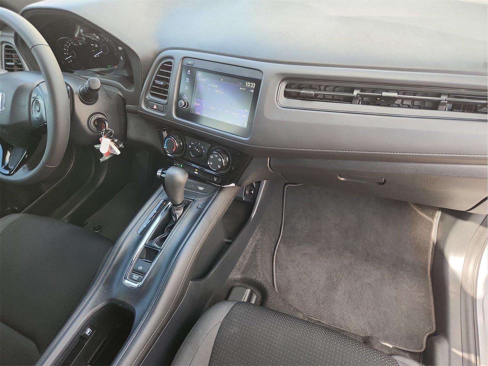 2022 Honda HR-V photo 25 of 30