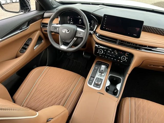 New 2026 2T RAD WHT INFINITI Autograph AWD image 15