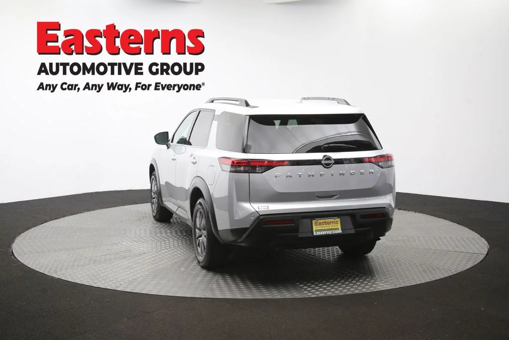 Used 2025 Silver Nissan SV image 40
