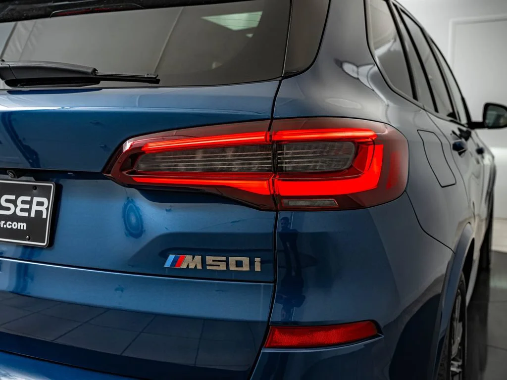 Used 2023 Phytonic Blue Metallic BMW M50i image 15