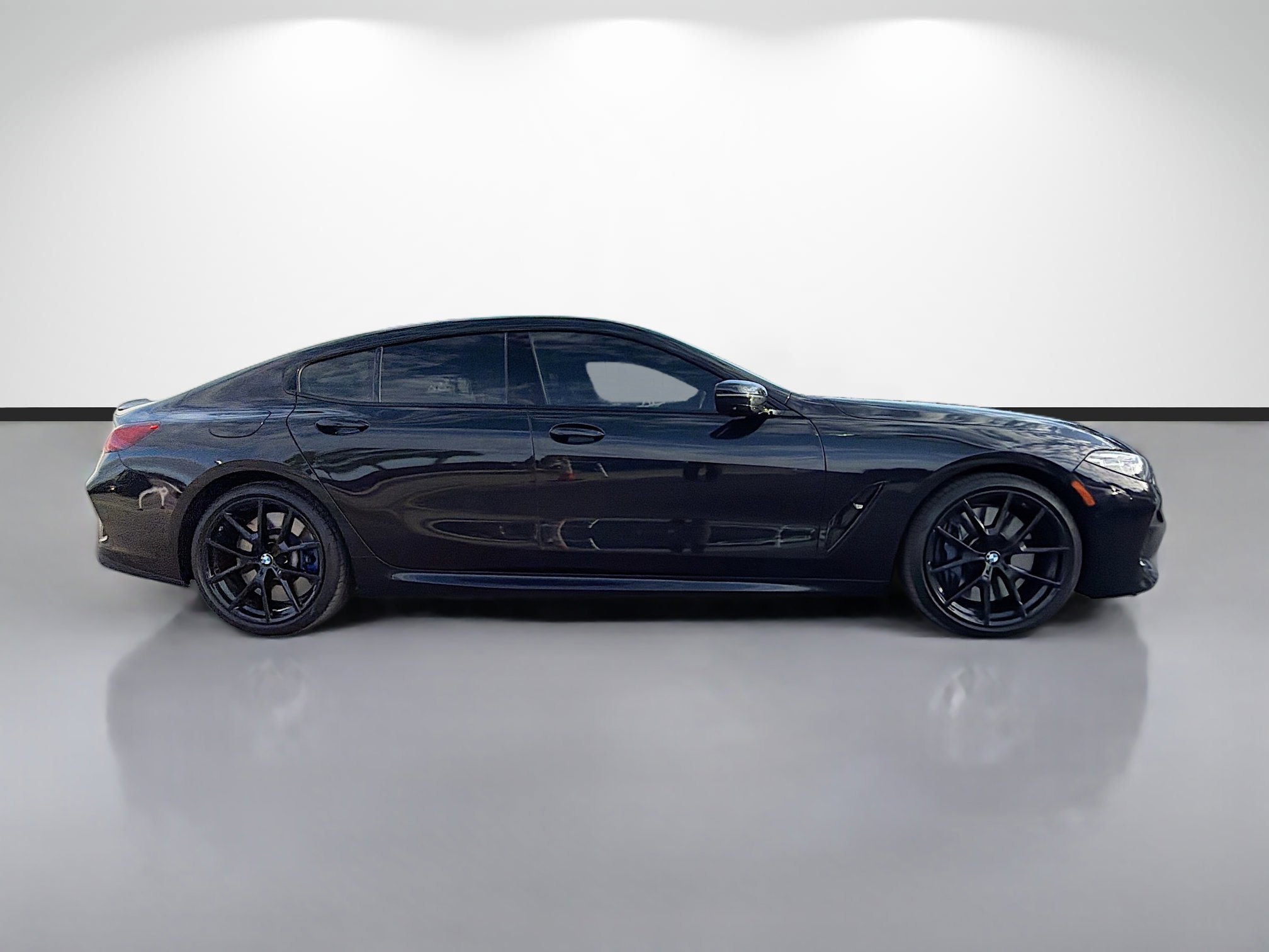 Used 2022 Black Sapphire Metallic BMW M850i image 6