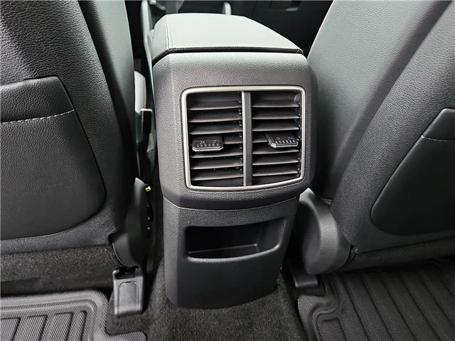 New 2026 Glacial White KIA EX Front-Wheel Drive image 9