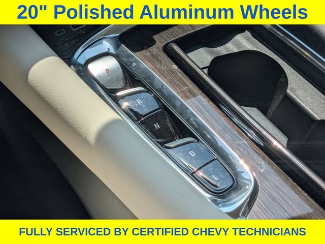 Used 2023 White Buick Premium Group image 24