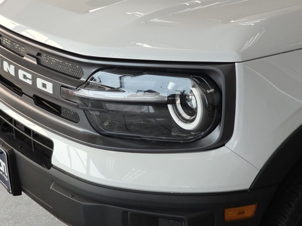 Used 2024 White Ford Big Bend image 30