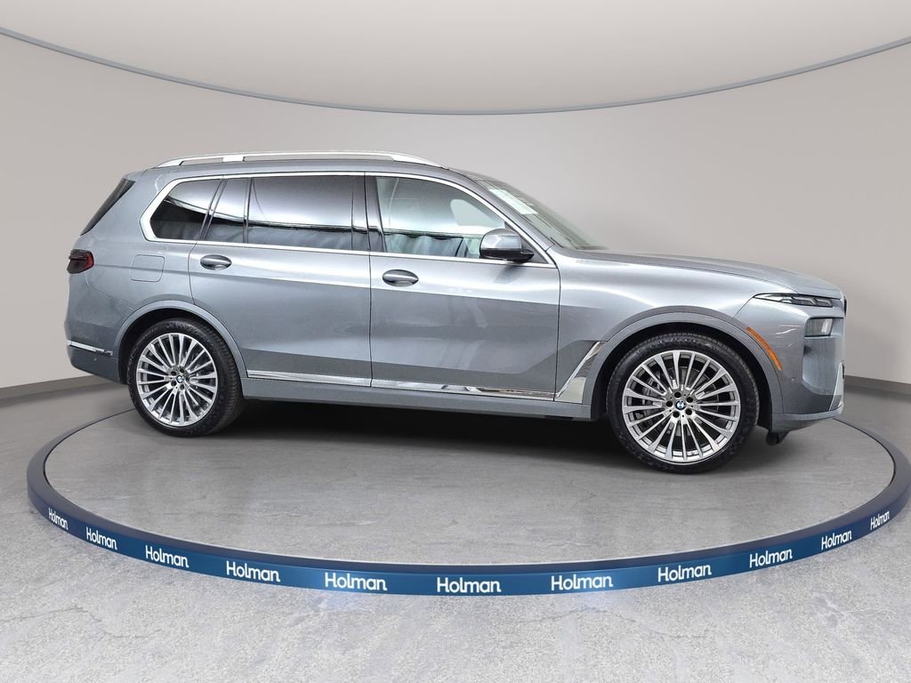 Used 2023 Skyscraper Grey Metallic BMW xDrive40i image 4