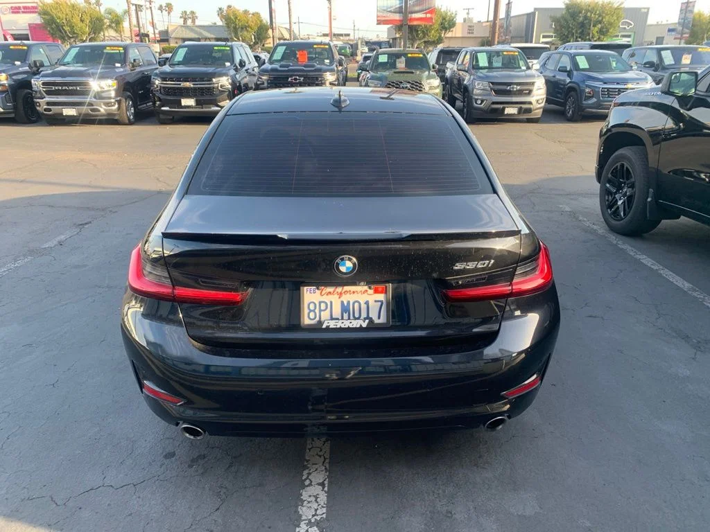Used 2020 Black BMW 330i image 7