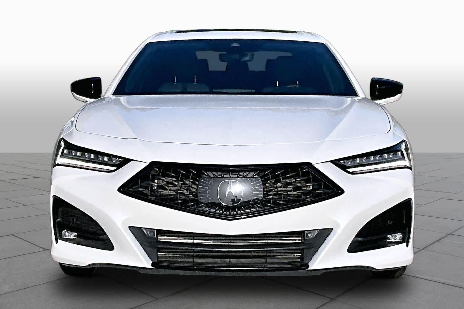Used 2023 Platinum White Pearl Acura w/A-Spec Package image 4
