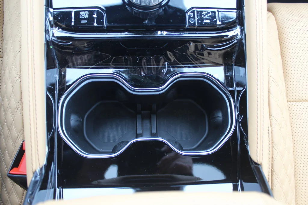 New 2027 Bright White Clear-Coat Paint Jeep Summit image 14