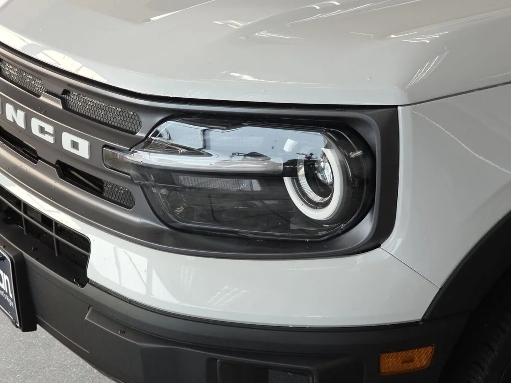 Used 2024 Oxford White Ford Big Bend image 30