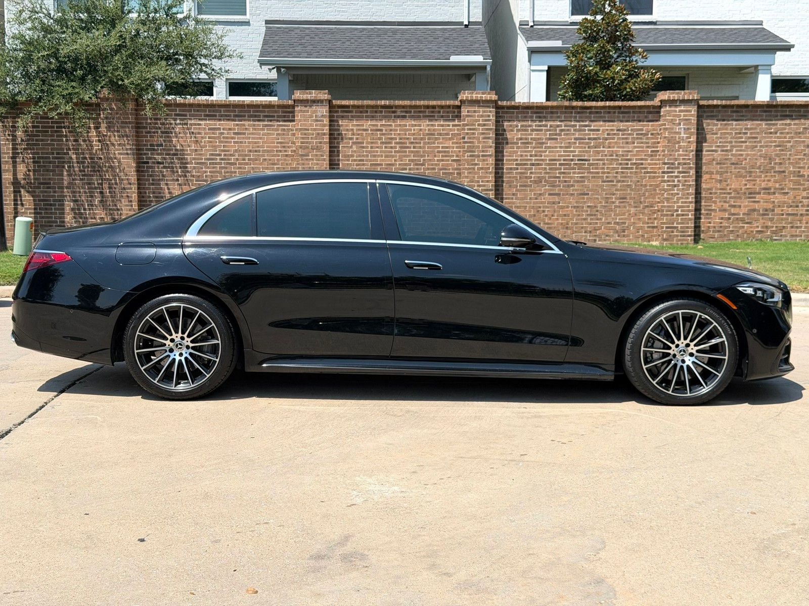 Certified Used 2022 Black Mercedes-Benz S 500 image 13