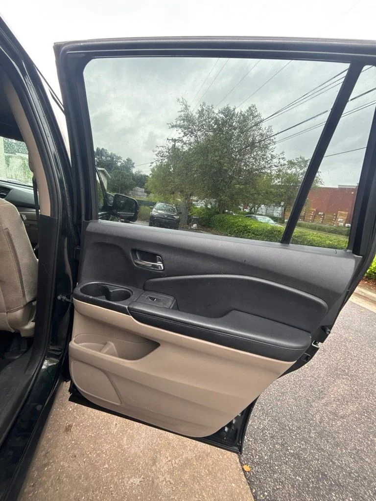 Used 2018 Black Honda EX image 21