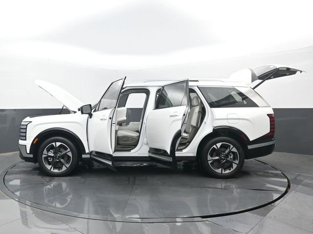 Used 2026 Creamy White Pearl Hyundai Limited image 34