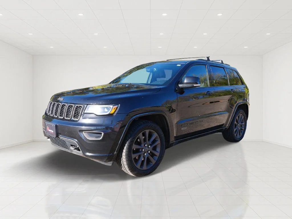 Used 2016 Jeep Grand Cherokee Limited with VIN 1C4RJFBG9GC372432 for sale in White Bear Lake, Minnesota
