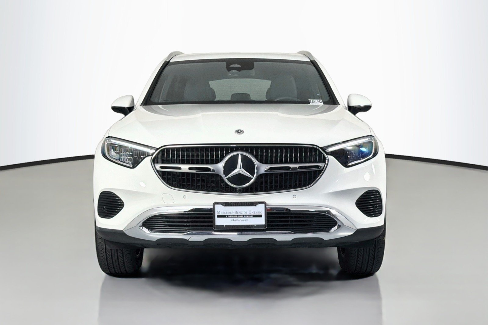 Certified Used 2025 Polar White Mercedes-Benz 350e image 2