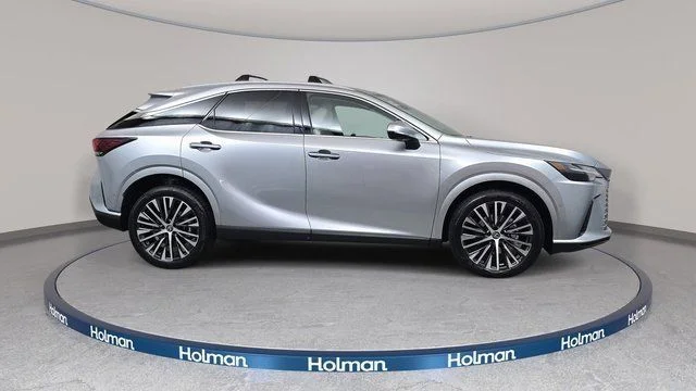New 2026 Silver Lexus 350 Premium+ image 4