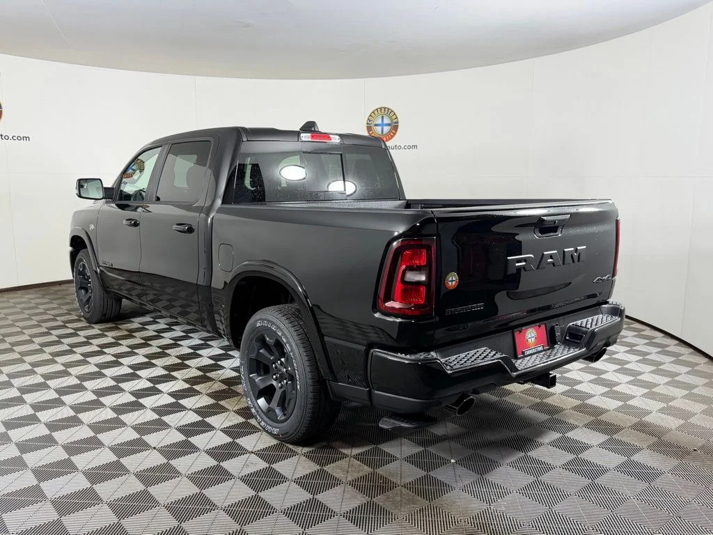 New 2026 Diamond Black Crystal Pearl-Coat Exterior Paint RAM Big Horn image 23
