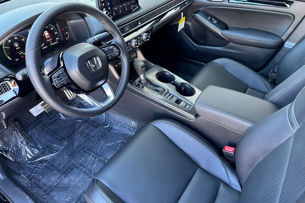Used 2026 Platinum White Pearl Honda Sport Touring image 10