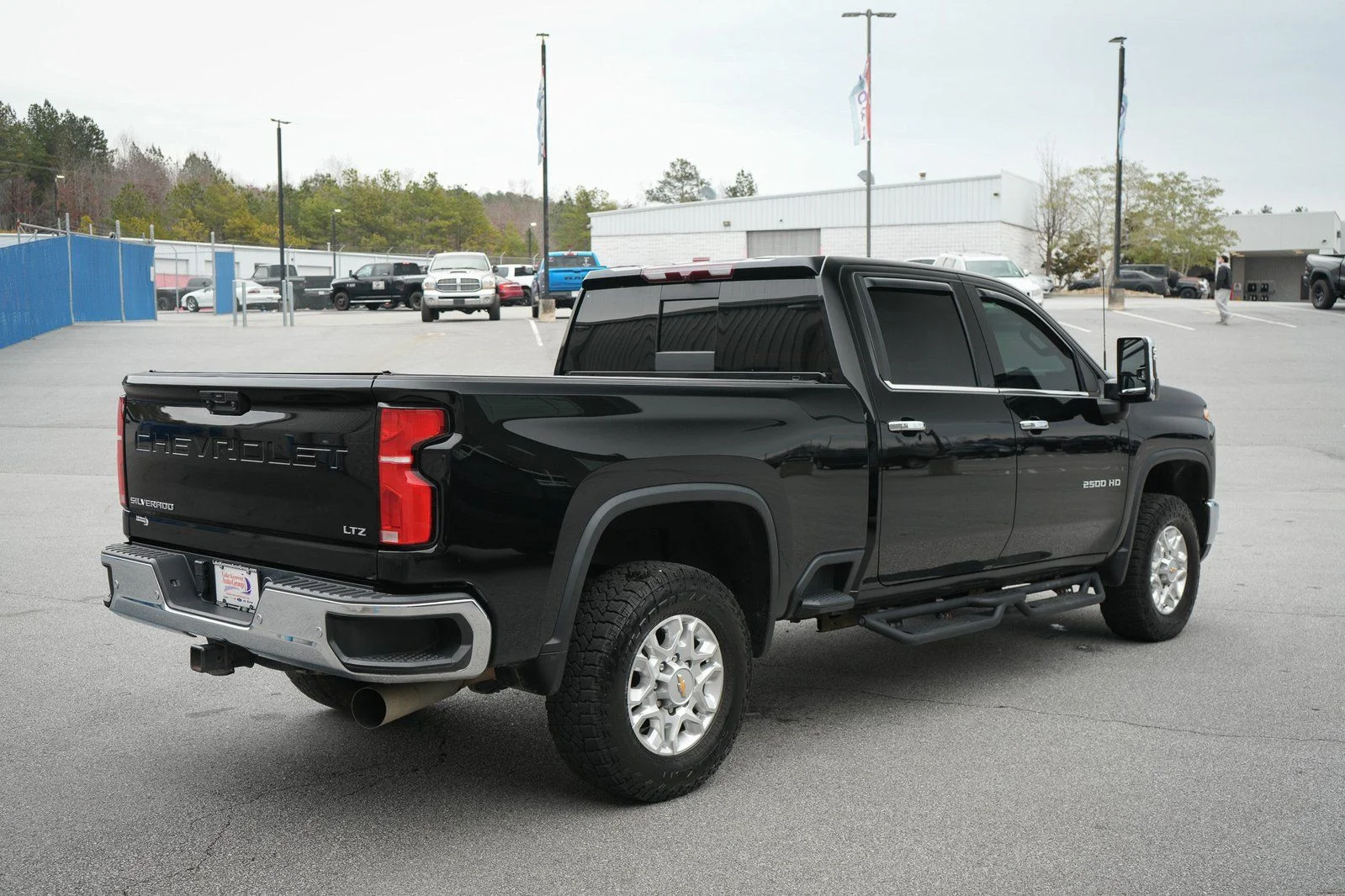2024 Chevrolet Silverado 2500HD LTZ - Photo 10