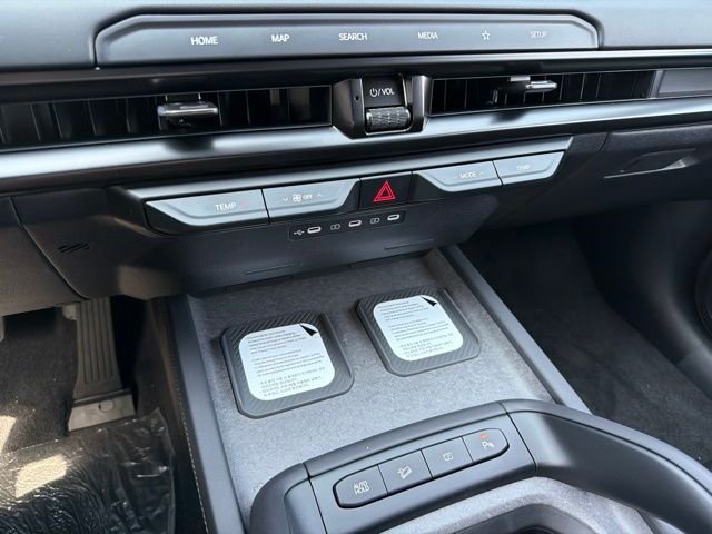 New 2027 Terrain Brown Kia X-Line EX image 19