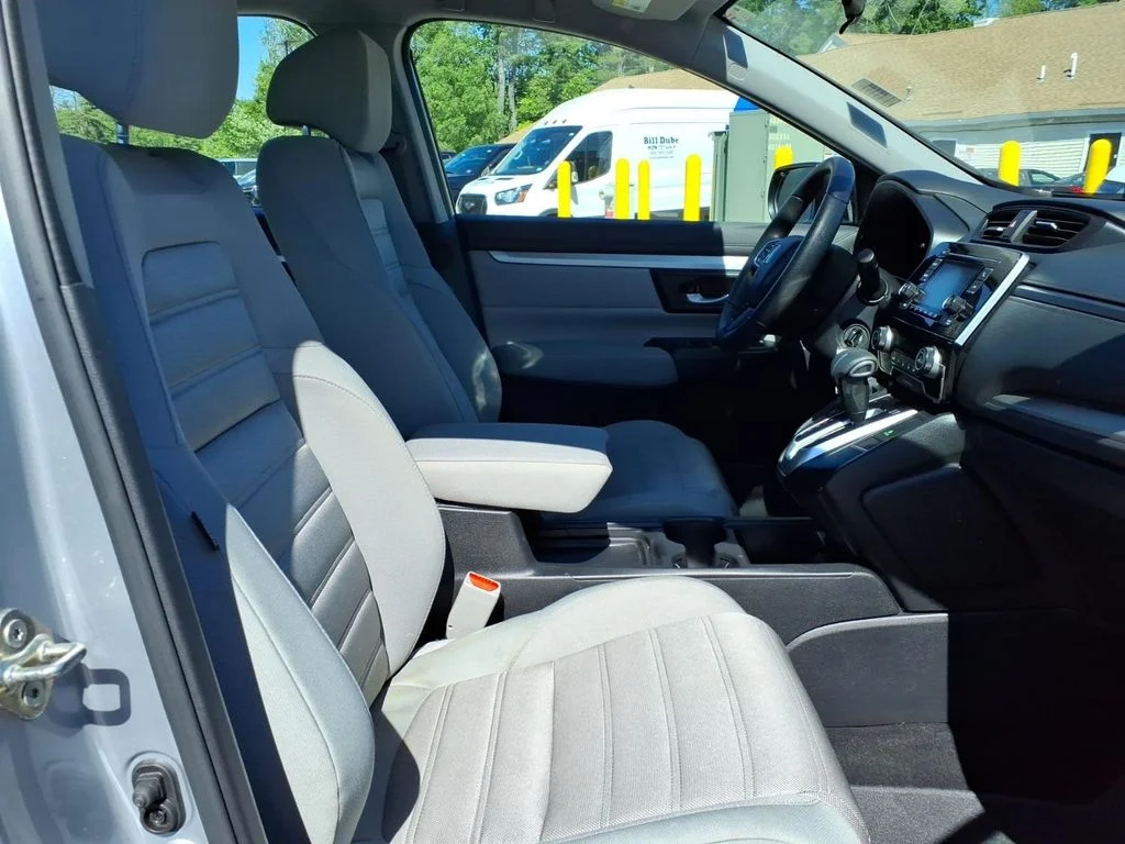 Used 2019 Silver Honda LX image 5