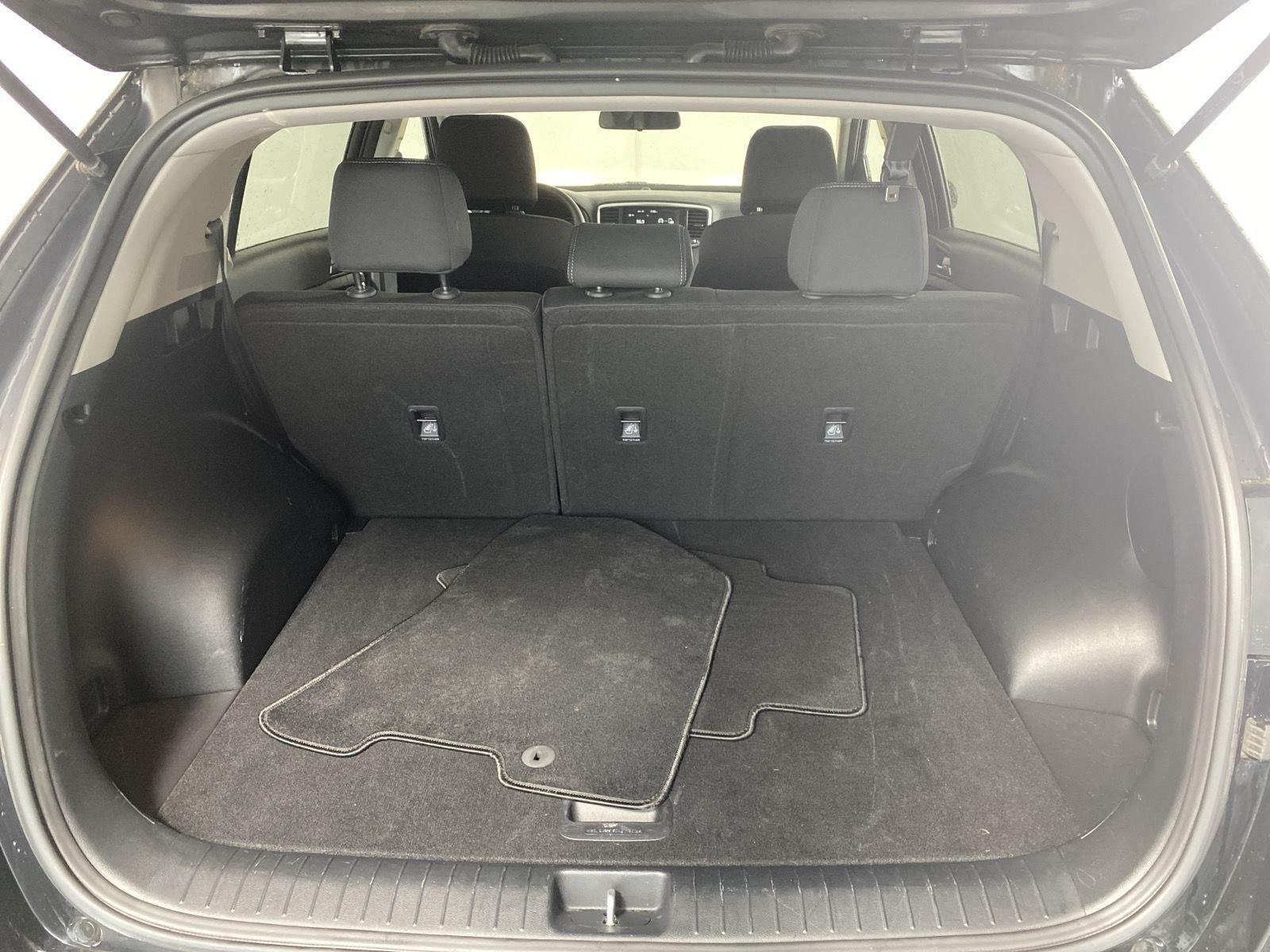 Used 2020 Black Cherry Kia LX image 10