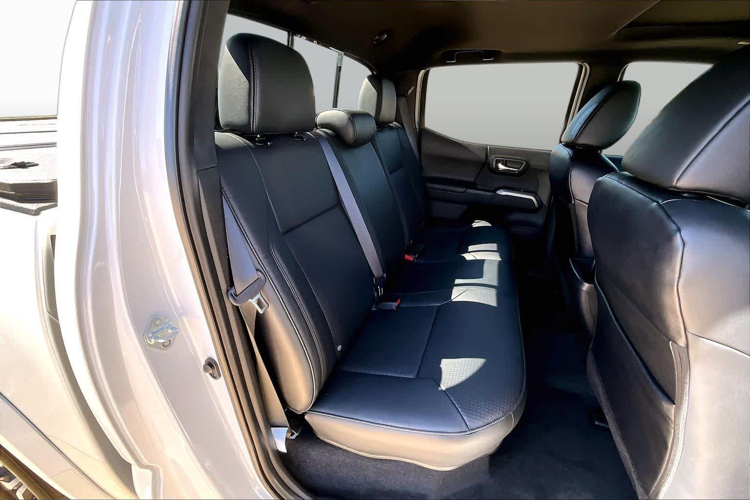 Used 2023 Wind Chill Pearl Toyota Limited image 20