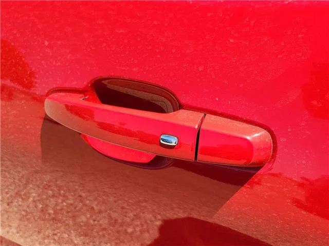 Used 2023 Red Chevrolet 1LT image 7
