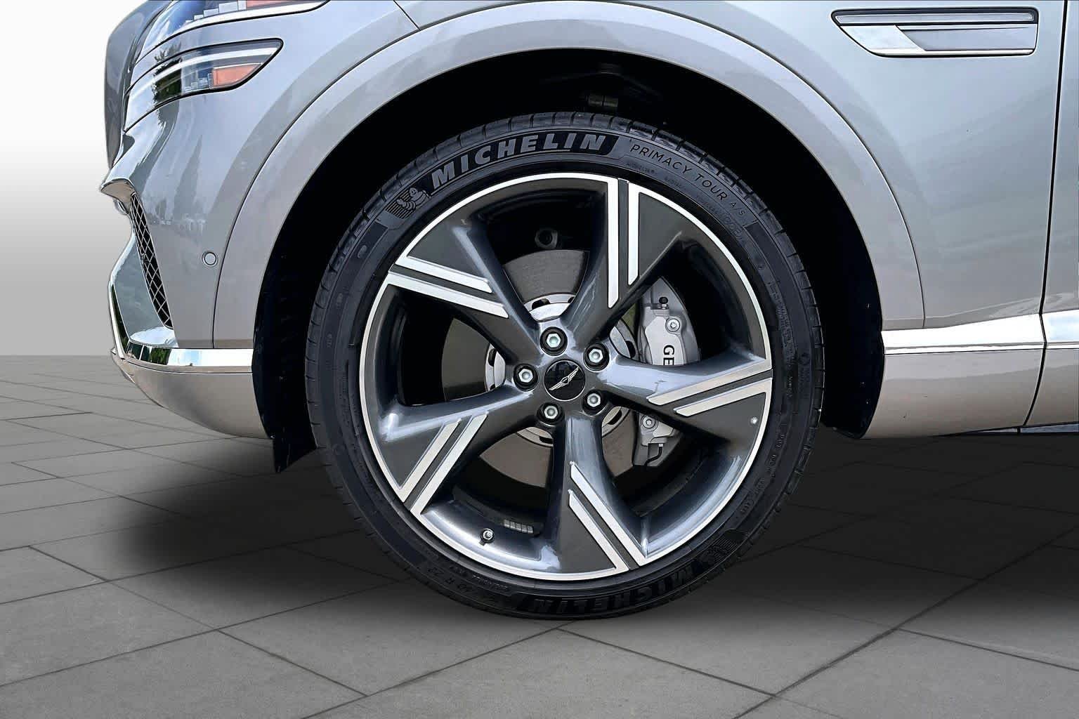 Used 2026 Savile Silver Genesis 2.5T Prestige image 22