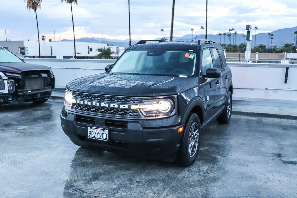 Used 2025 Shadow Black Ford Big Bend image 4