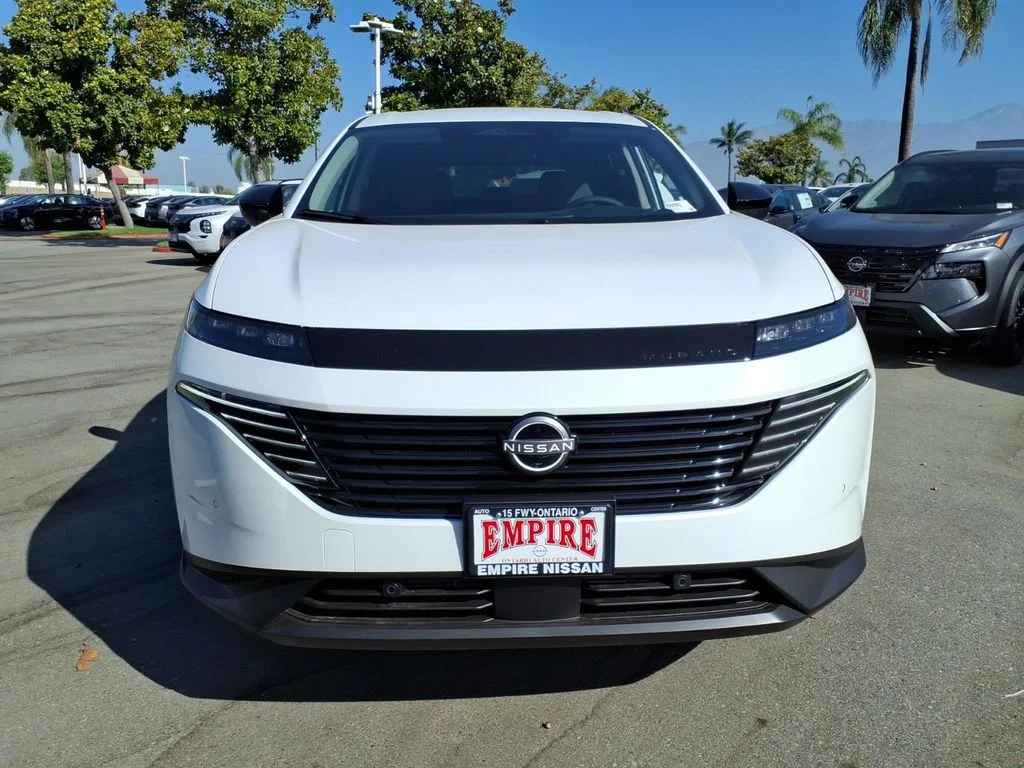 New 2026 Everest White Pearl TriCoat Nissan SV image 2