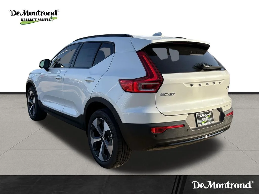 New 2026 Crystal White Volvo Plus image 7