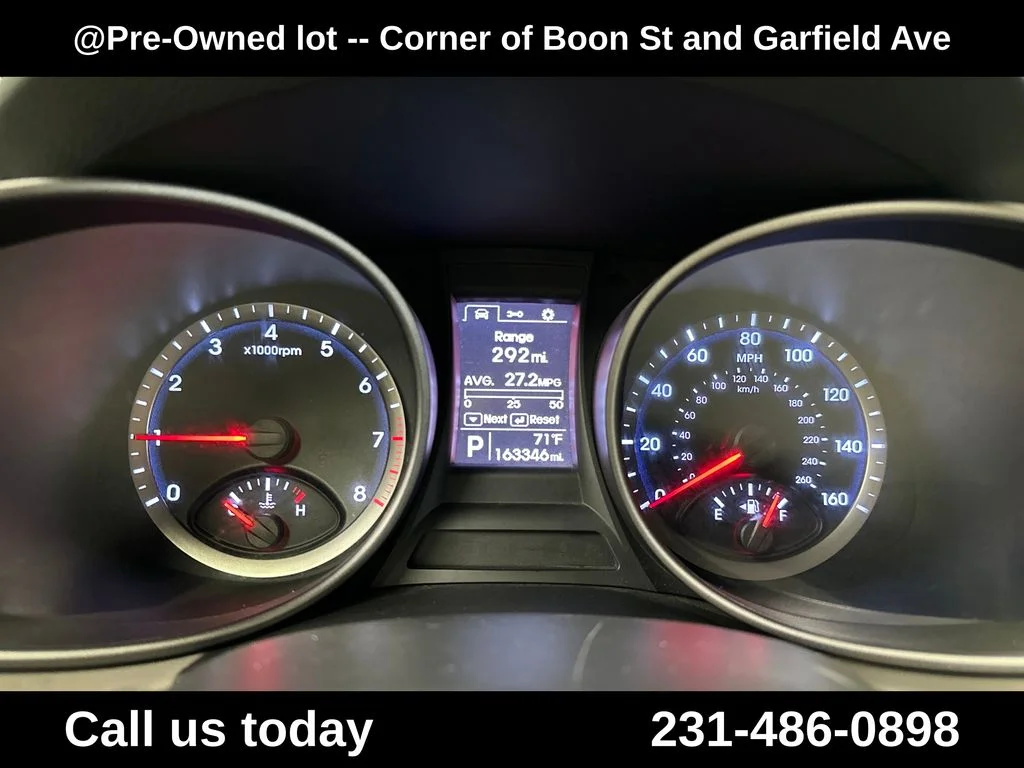 Used 2014 Gray Hyundai Base image 23