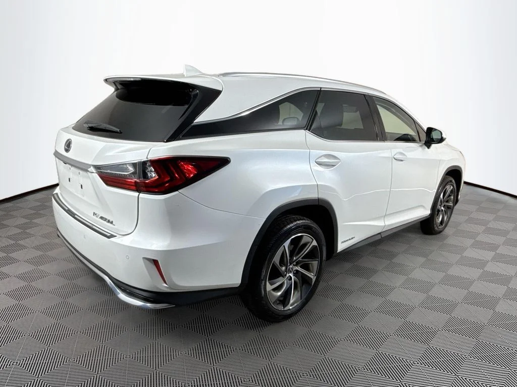 Used 2018 White Lexus 450hL Luxury image 8